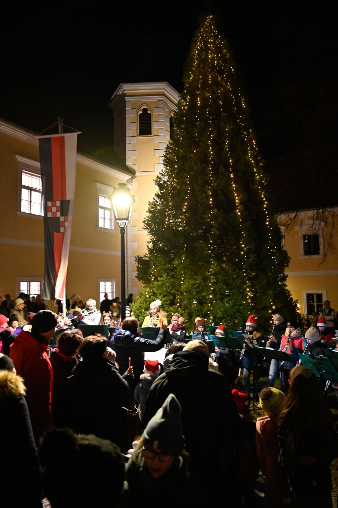 Adventmarkt_24_(50_von_77).jpg